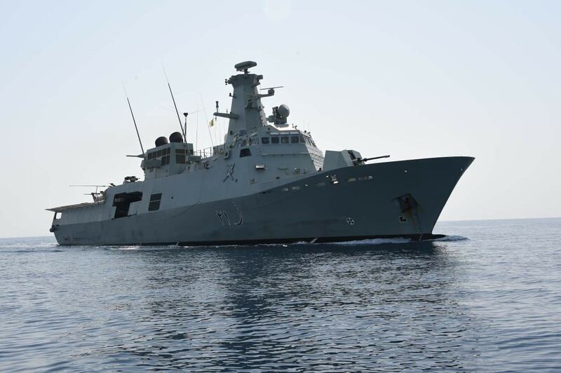 البحرية السلطانية العمانية تنقذ بومًا إيرانيًّا