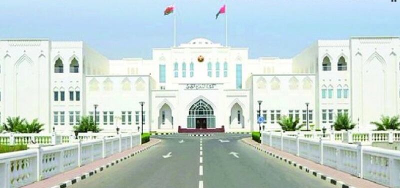 ضمن منهاج دورة الدفاع الوطني: آمر كلية الدفاع الوطني ومشاركون يتوجهون الى النمسا وأسبانيا