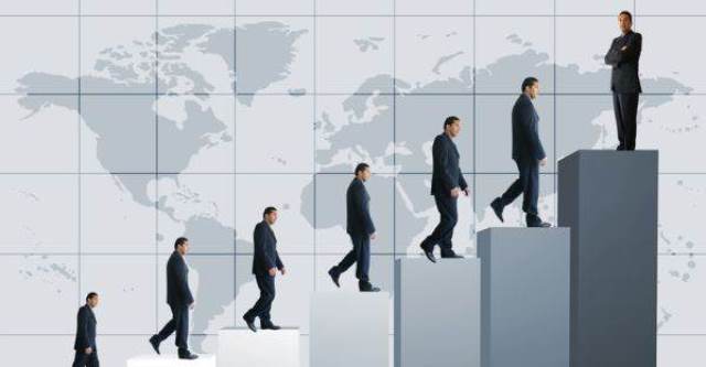 شبيب البوسعيدي يكتب: هل ستعود الترقيات من جديد؟