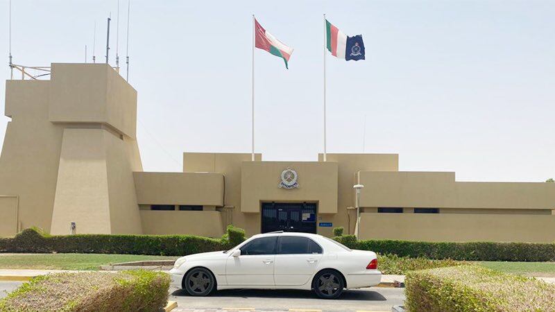 ضبط السائق الذي عرّض حياة طفل للخطر