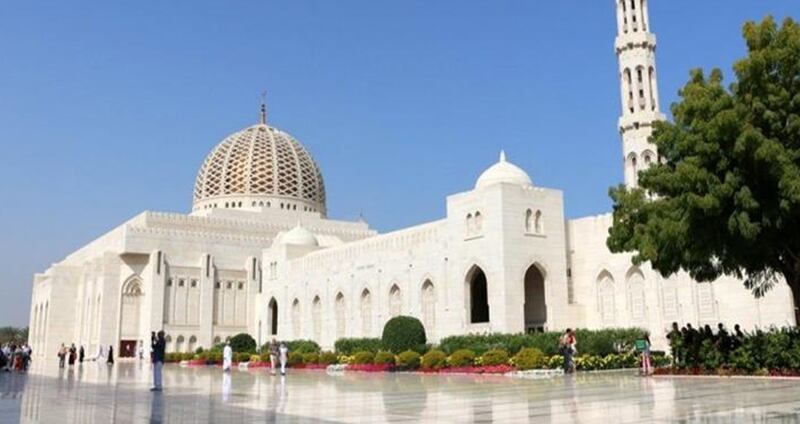 الأوقاف تنشر ملخصًا لخطبة الجمعة بعدة لغات