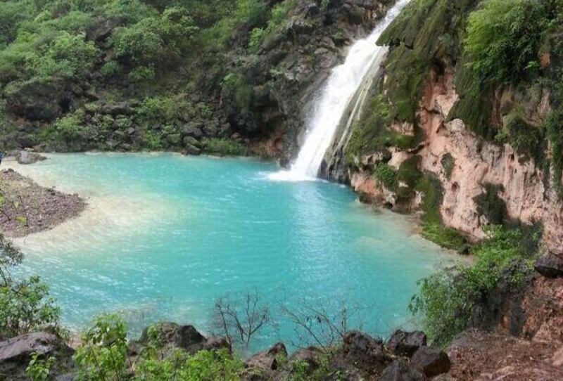 إغلاق طريق عين كور ومدير عام السياحة بظفار يوضح