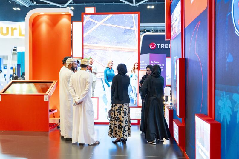 حلول رقمية متطورة قدمتها فودافون في كومكس 2024م، إليك تفاصيلها