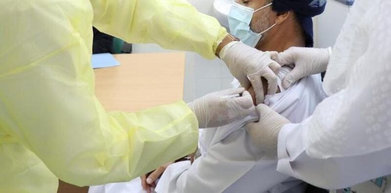 بدءًا من يوم غد: التطعيم إلزامي لدخول المباني الحكومية والخاصة