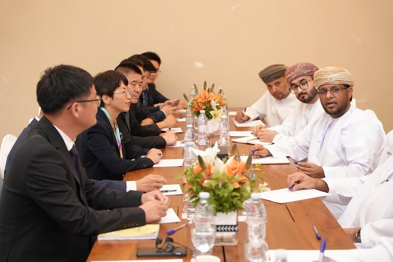 شركات صينية كبيرة تبحث عن فرص استثمارية في سلطنة عمان