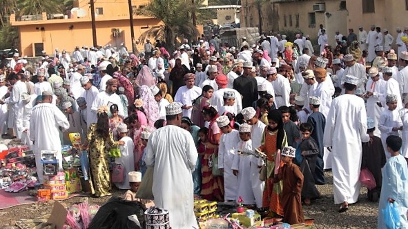 مظاهر بارزة في عيد الفطر السعيد بالسلطنة، تعرّف عليها