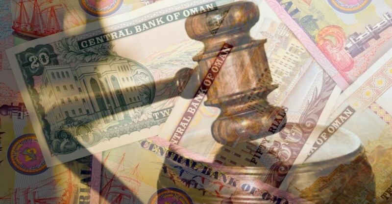 بحضور المدعي العام: محكمة مسقط تنظر في قضية اختلاسات التربية