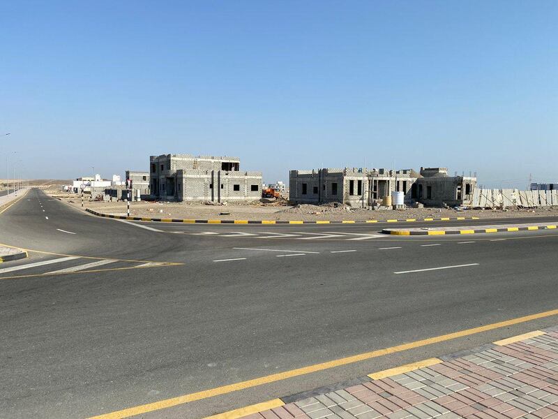 بالصور: وزير الإسكان في مدينة لوى الجديدة