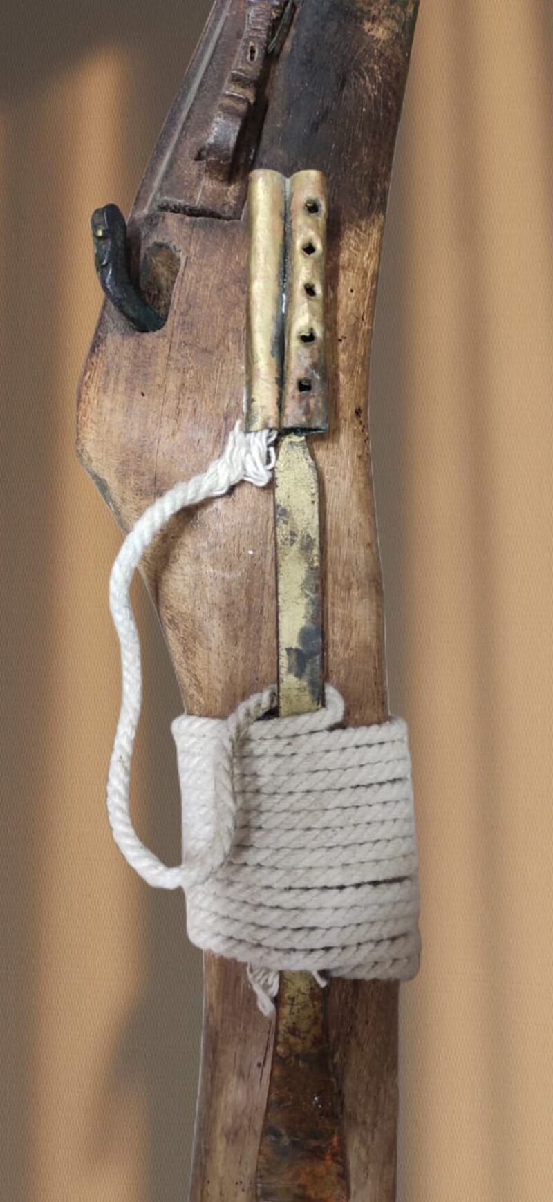 عمرها يقارب الـ400 سنة: تعرّف على أول بندقية استخدمت في سلطنة عمان