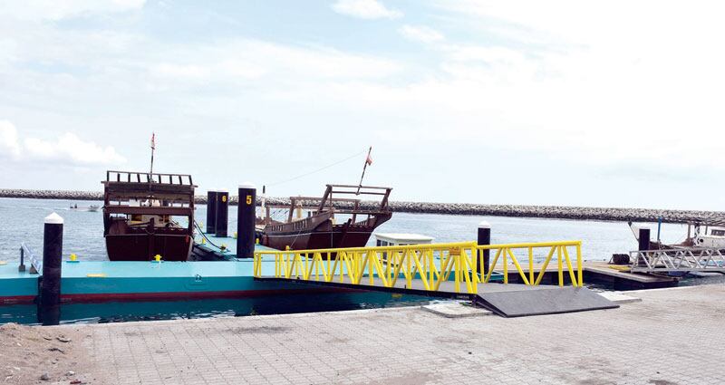 إحداها لإنشاء حظائر للمواشي: طرح مناقصتين لميناء شناص