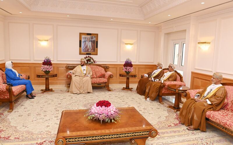 نيابةً عن جلالة السلطان: سمو السيد أسعد يودّع سفيرة ليبيا