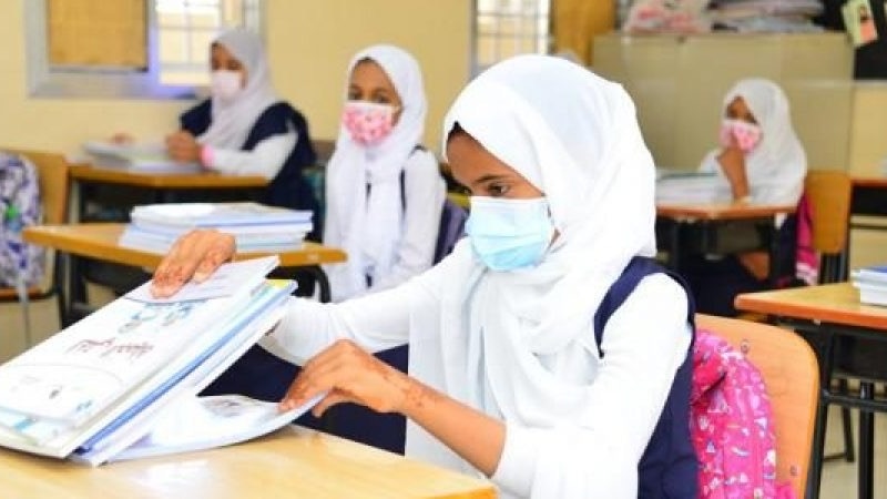 د.رجب العويسي يكتب: مشاريع الطلبة في زمن كورونا بحاجة إلى إعادة نظر