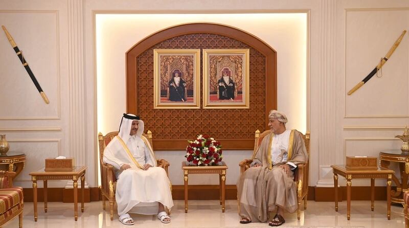 بتكليف من جلالة السلطان: سمو السيد شهاب يودّع السفير القطري