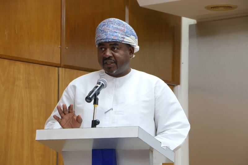 “الهوية الثقافية ثروة حضارية وميزة تنافسية” جلسة حوارية في النادي الثقافي