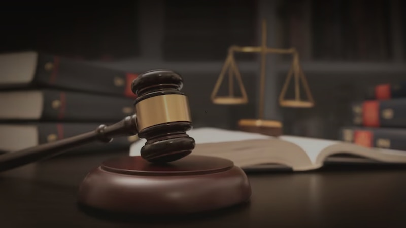 مأمور الضبط القضائي يستطيع القبض والتفتيش والاستيقاف، لكن متى يحق له ذلك؟