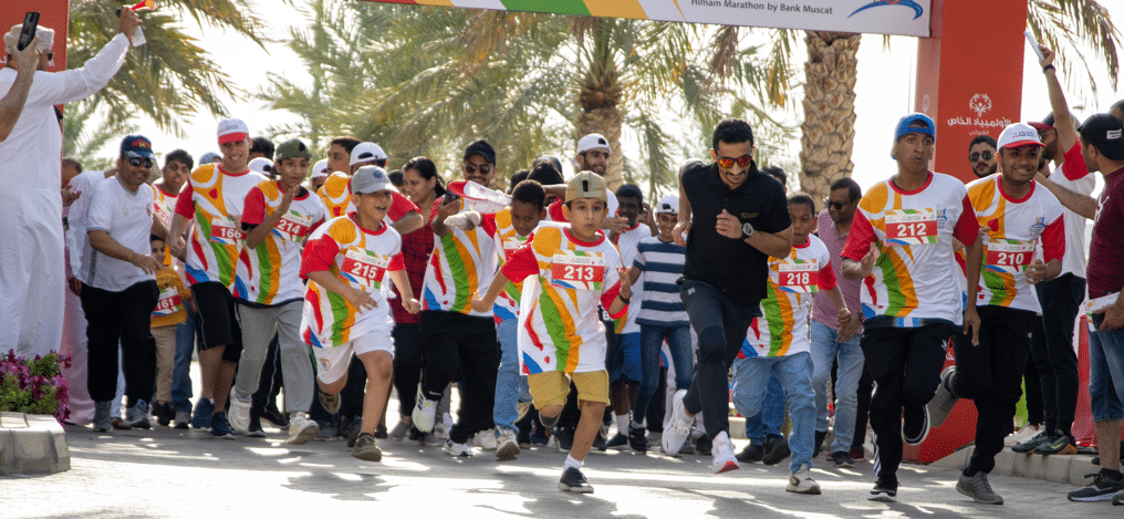 بمشاركة مختلف فئات ذوي الإعاقة: تنظيم “ماراثون همم من بنك مسقط” وتتويج الفائزين بالمراكز الأولى
