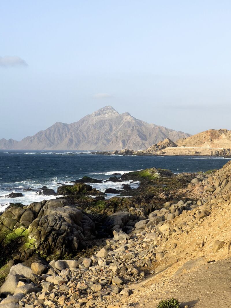 خلال 27 يومًا: مغامر عُماني ينهي حملة “النداء الأخير”؛ فماذا قال عنها؟